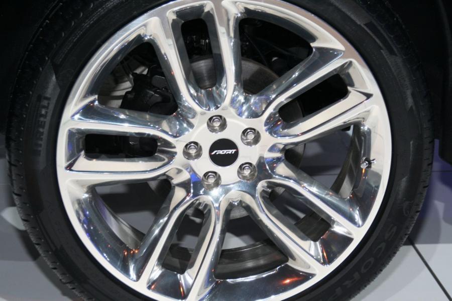  Ford Edge Sport 2009 года  (фото 44 из 61)
